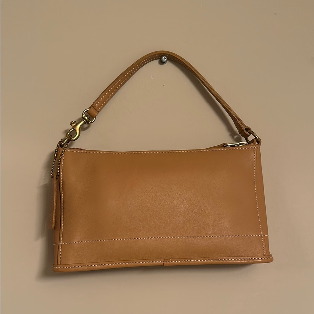 Vintage Coach 9311 Tan Leather Bleeker Top Zip Baguette Demi Handbag Purse Mini